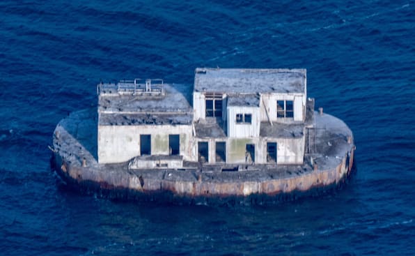 Lost Place vor Rügen: Insel der DDR-Marine für 60.000 Euro versteigert